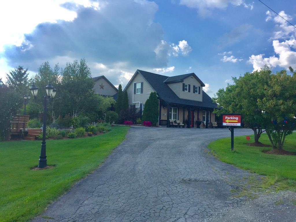 Serenity Ranch Bed & Breakfast Ancaster Eksteriør billede
