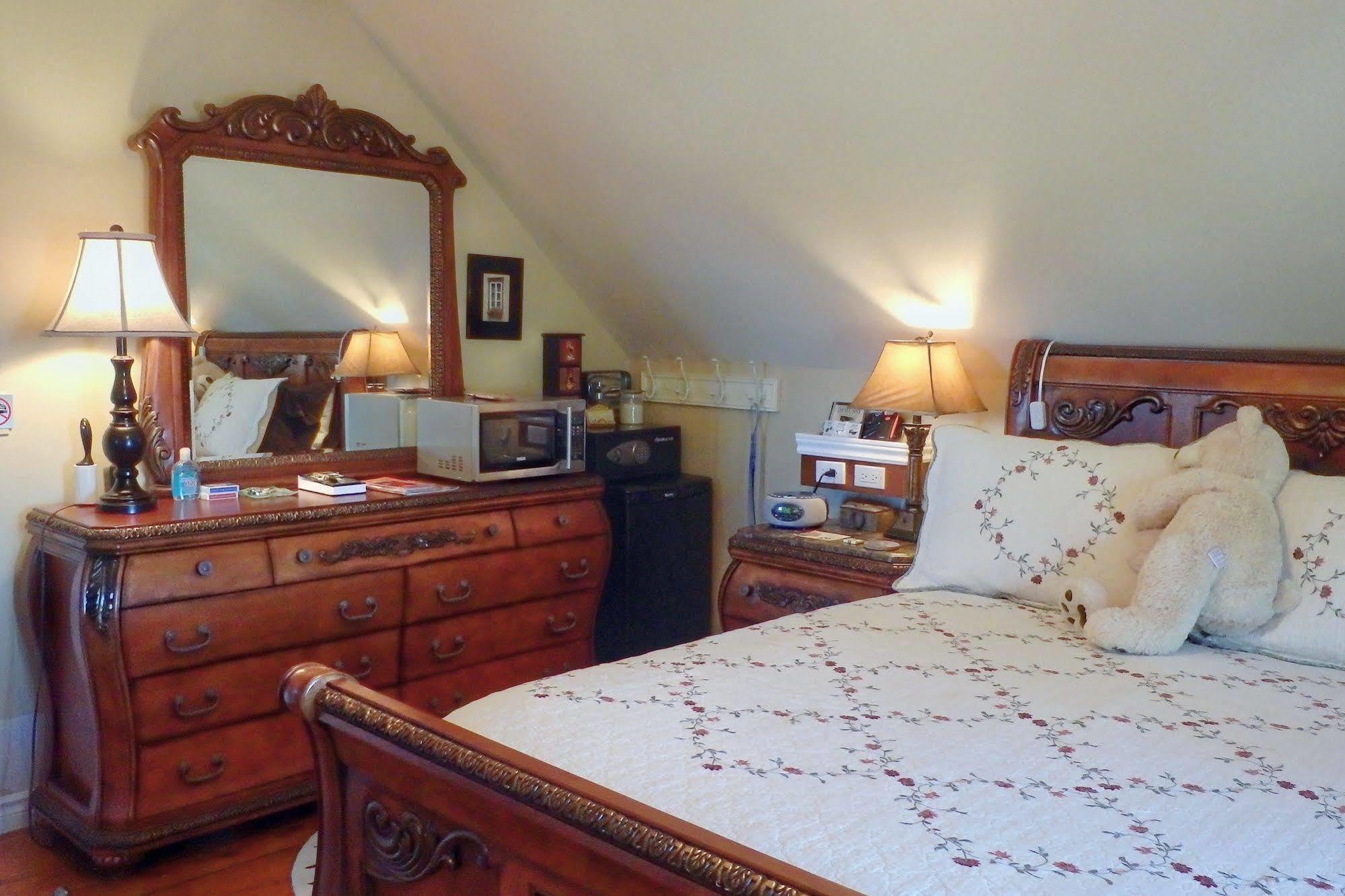 Serenity Ranch Bed & Breakfast Ancaster Eksteriør billede